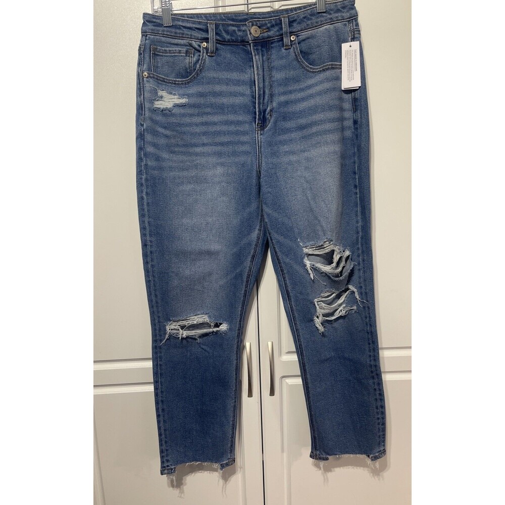 Ofluck Cropped Women's Size 12 Short Indigo Mid Rise Distressed Jeans